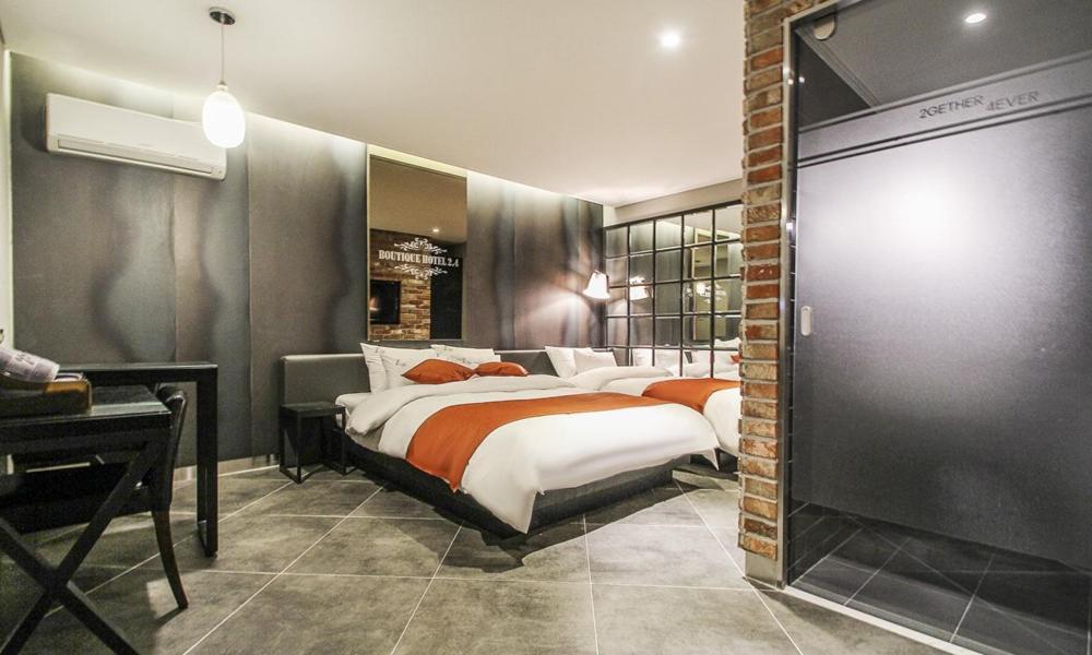 Jamsil 2.4 Hotel Сеул Экстерьер фото